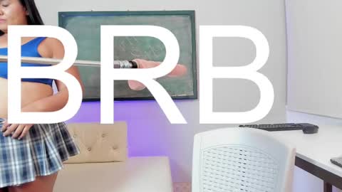 Snapshot of sweett_katty_ chatting on March 2025 11:24:02 PM 1430 - 22-00 online show from March 2025 11:24:02 PM