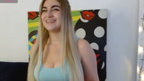 IG  valeen mo Vale   My schedule  Monday to Friday900 am - 300 pm  online show from January 2025 03:13:01 PM