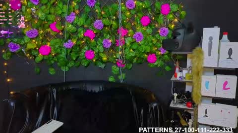 Molly -  INDEPENDENT MODEL online show from April 2026 12:06:01 AM