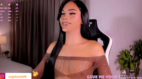 angel online show from June 2026 04:52:02 AM