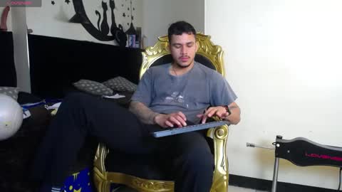 Snapshot of sweettguy_ chatting on June 2026 11:57:01 AM Jei online show from June 2026 11:57:01 AM