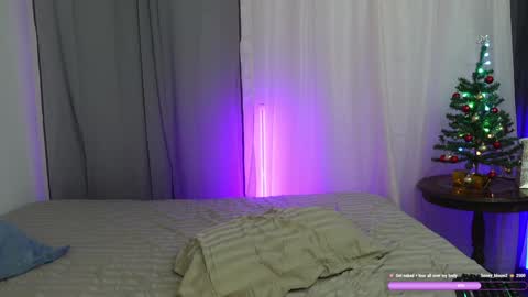  Maddie online show from December 2024 01:43:01 AM