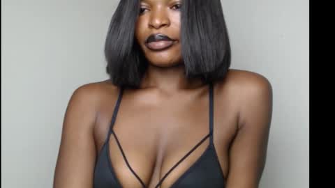 sweetxxboobsx online show from November 2025 08:45:01 AM