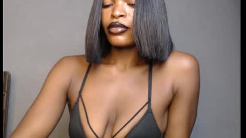 sweetxxboobsx online show from March 2026 11:38:01 AM