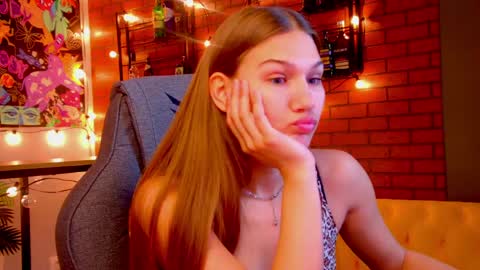 Emily online show from May 2026 05:46:01 AM