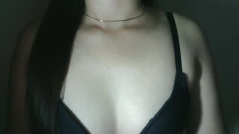 sweety_princess15 online show from October 2025 03:31:01 PM