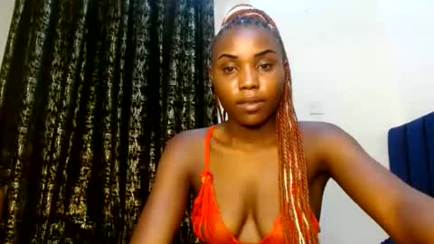 Snapshot of sweety_spixxy chatting on June 2026 12:32:02 AM Dolly online show from June 2026 12:32:02 AM