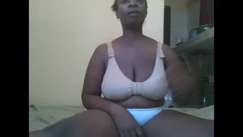 sweetyass25 online show from October 2025 06:53:02 AM