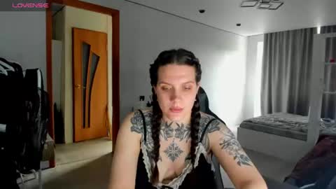 Snapshot of sweetyladiy chatting on July 2026 07:11:02 AM Aiza online show from July 2026 07:11:02 AM