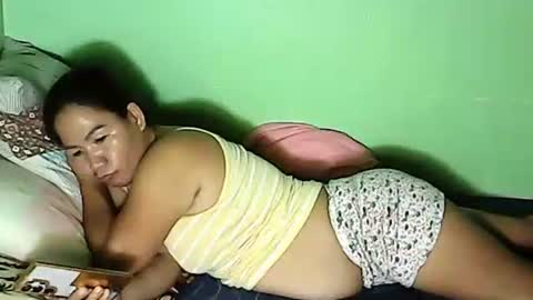Snapshot of sweetyummygirl chatting on February 2025 08:47:01 PM Sweetyummygirl online show from February 2025 08:47:01 PM