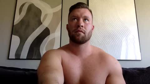 Snapshot of swekingxx chatting on November 2025 12:06:02 PM swekingxx online show from November 2025 12:06:02 PM