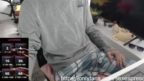 Snapshot of swetlittleboy4u chatting on May 2026 05:25:01 AM SwetLittleBoy4u online show from May 2026 05:25:01 AM