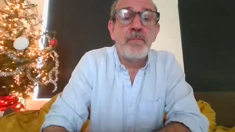 Snapshot of swimmi70 chatting on January 2025 10:37:02 AM swimmi70 online show from January 2025 10:37:02 AM