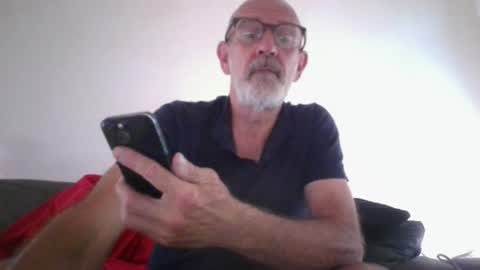 Snapshot of swimmi70 chatting on July 2026 06:00:01 AM swimmi70 online show from July 2026 06:00:01 AM