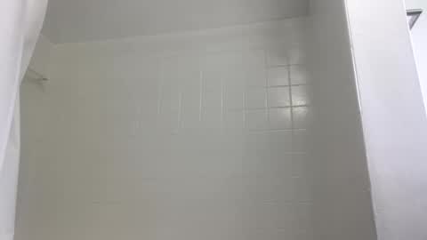 swingitinacircle online show from April 2026 04:22:02 PM