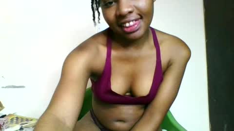 Snapshot of swit_candy chatting on June 2026 02:13:02 AM Candy online show from June 2026 02:13:02 AM
