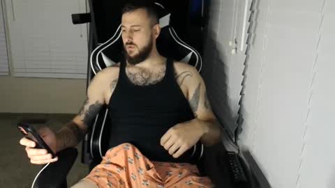 swoozy_ online show from September 2025 01:29:02 AM