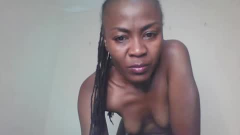 ALICIA online show from April 2026 10:38:01 PM