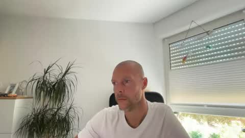 sx1904 online show from August 2026 07:44:02 AM