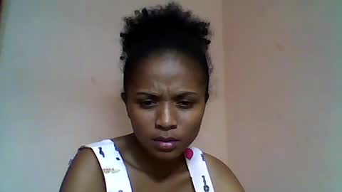 Snapshot of sylvaniah01 chatting on May 2026 03:09:01 PM sylvaniah01 online show from May 2026 03:09:01 PM