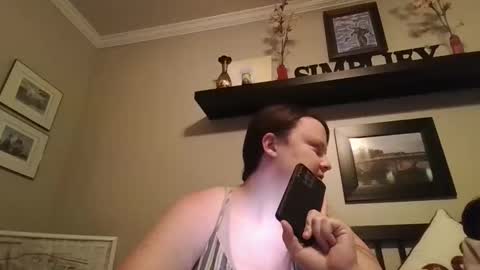 Snapshot of sylviexxxfun chatting on April 2026 01:14:01 AM sylviexxxfun online show from April 2026 01:14:01 AM