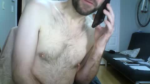 Snapshot of systemd8000 chatting on March 2025 12:16:01 AM Systemd 8000 online show from March 2025 12:16:01 AM