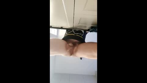 Snapshot of szybystek chatting on February 2026 03:19:02 PM black sofa online show from February 2026 03:19:02 PM