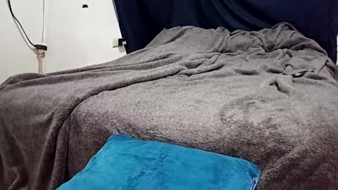 t0ny_cawk online show from January 2025 03:22:01 AM