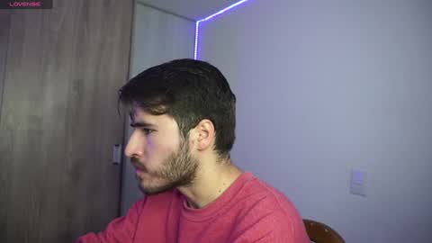 t0ny_wylie online show from January 2025 12:17:01 PM