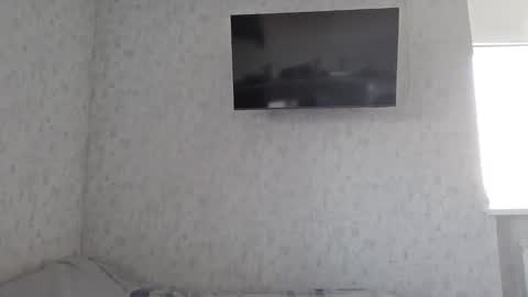 Den online show from April 2026 04:57:02 AM