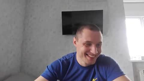 Den online show from April 2026 07:02:01 AM