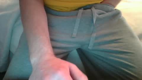 t8xxx3 online show from February 2026 10:06:02 PM