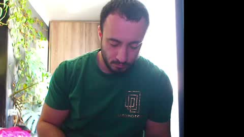 Huracane online show from February 2025 08:06:02 AM