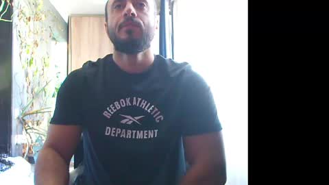 Huracane online show from December 2025 10:02:01 AM