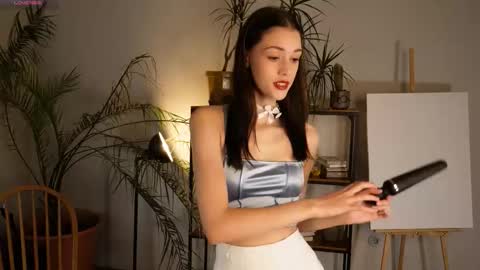 Snapshot of t_tragedienne chatting on September 2025 01:12:02 PM Heeey im Helena3 -- fav555100333 -- pvts only premium and after my public show 3 online show from September 2025 01:12:02 PM