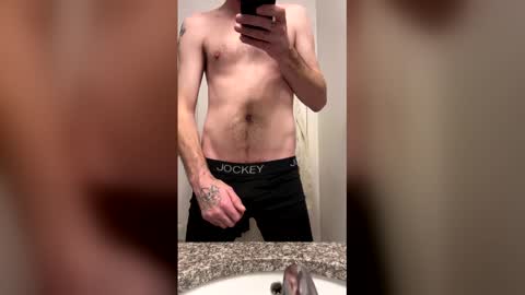 Snapshot of t_whatuwant chatting on December 2025 08:03:02 PM t_whatuwant online show from December 2025 08:03:02 PM