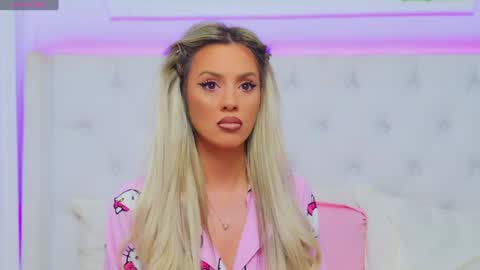 Snapshot of taahiraarabian chatting on January 2025 07:13:02 PM Arianna online show from January 2025 07:13:02 PM