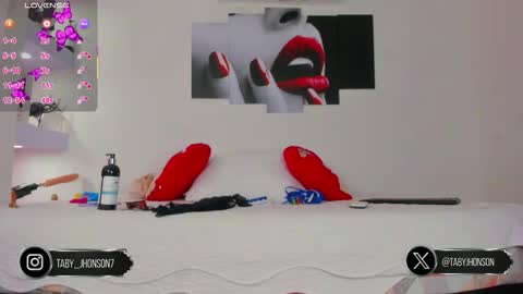 Taby Jhoson online show from October 2025 01:04:02 PM