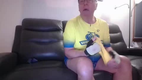 tacrunner66_ online show from February 2025 02:52:02 PM