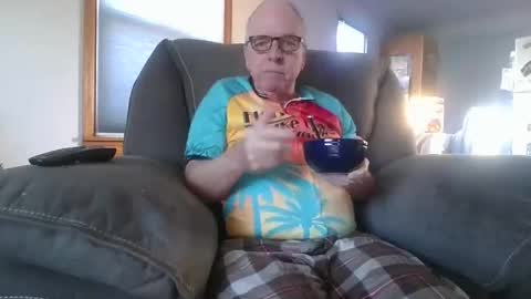 tacrunner66_ online show from February 2026 05:17:02 PM