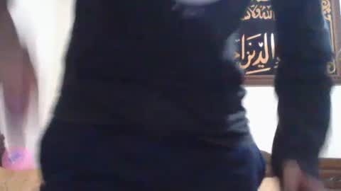 Snapshot of tahtouhafakroune12 chatting on January 2025 05:41:01 PM tahtouhafakroune12 online show from January 2025 05:41:01 PM