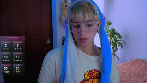 taichi online show from December 2025 04:00:01 PM