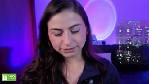 Camille Gonzalez online show from September 2025 07:10:02 AM