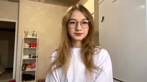 Tessa online show from December 2025 08:08:02 AM