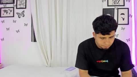 Liam and Juli online show from December 2024 04:53:02 AM