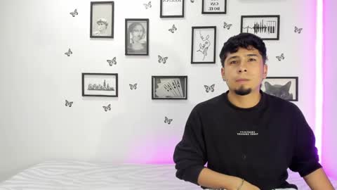 Liam and Juli online show from January 2025 07:38:02 AM