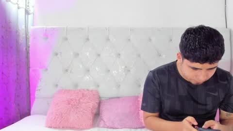 Liam and Juli online show from March 2026 04:35:01 AM