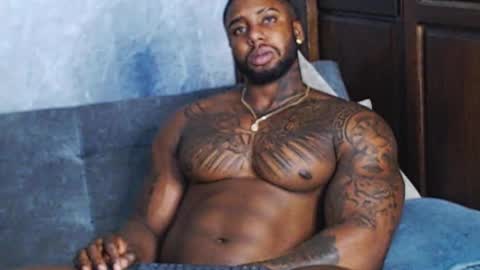 Tairon Tucke online show from December 2024 02:49:02 AM