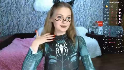 Im Taya  online show from October 2025 09:38:02 PM