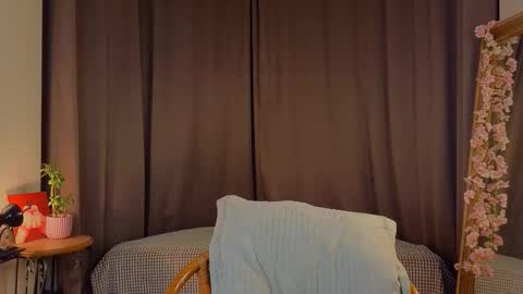 im Lally online show from October 2025 02:41:02 AM